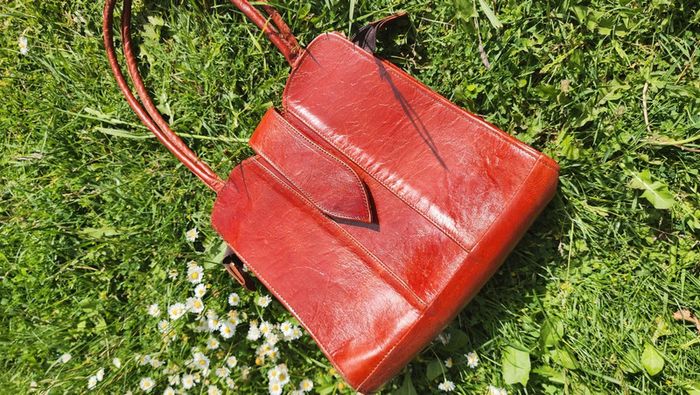 Petit sac a main adorable en feuille de cuir - photo numéro 5