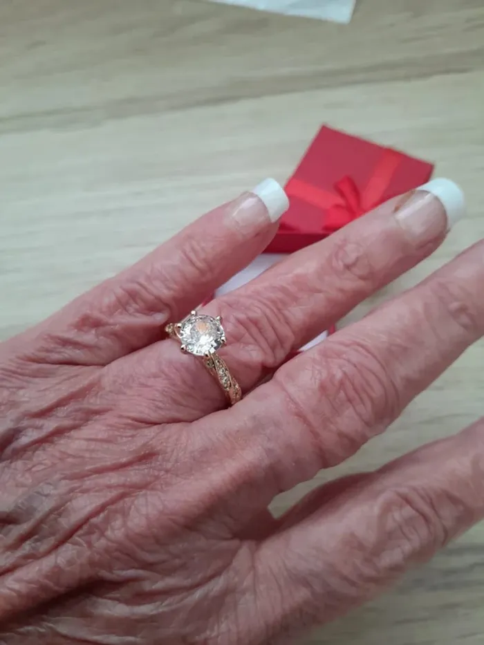 Superbe bague grande pierre et strass, dorée, taille 58 - photo numéro 4