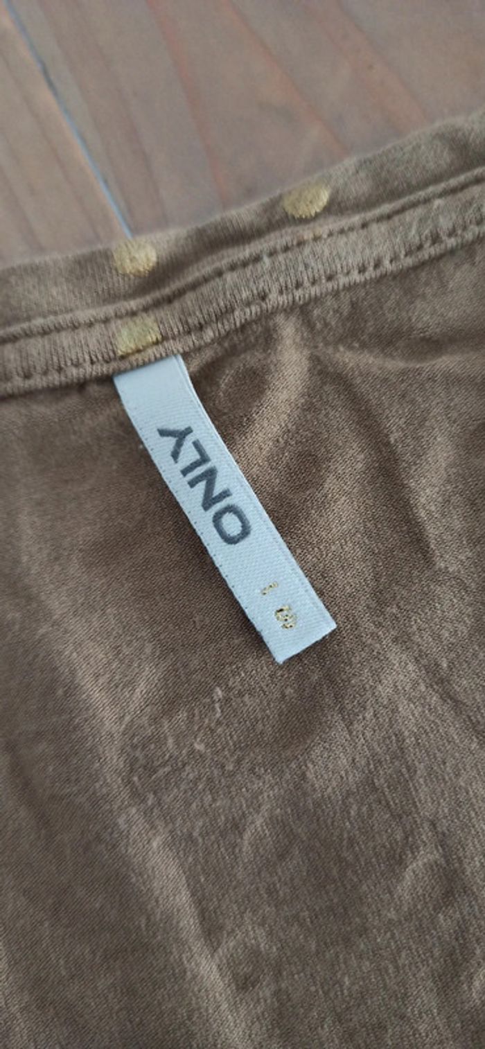 T-shirt only - photo numéro 2