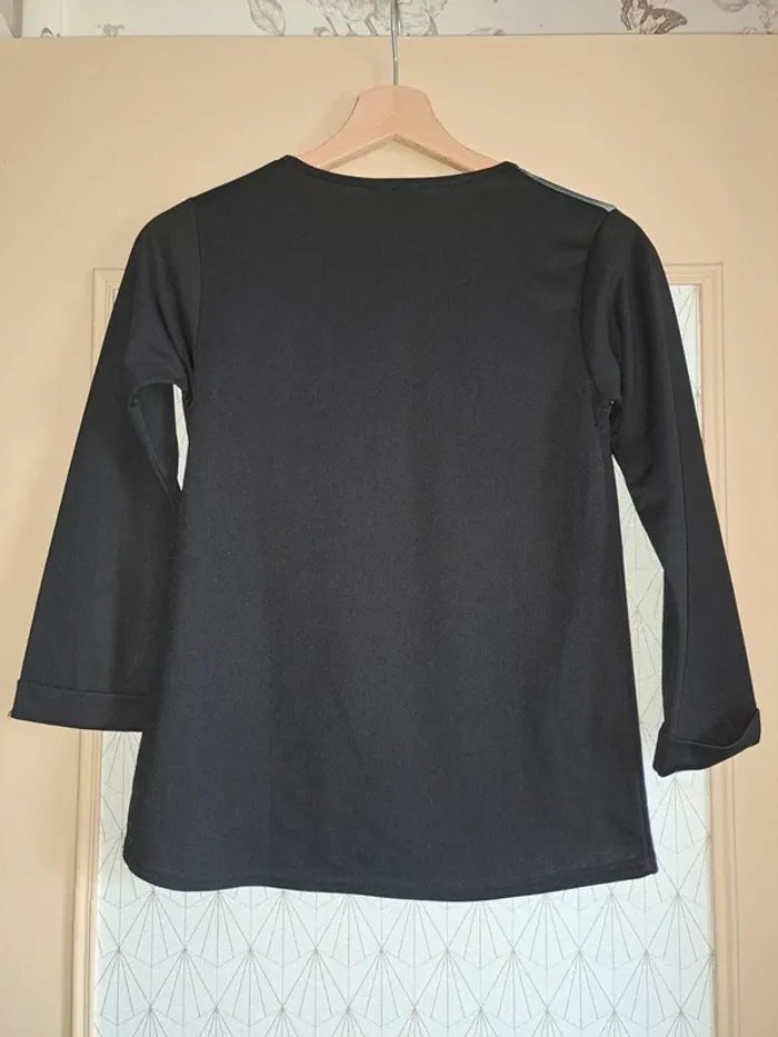 T-shirt fille noir gris Rteens 13 ans tbe - photo numéro 3
