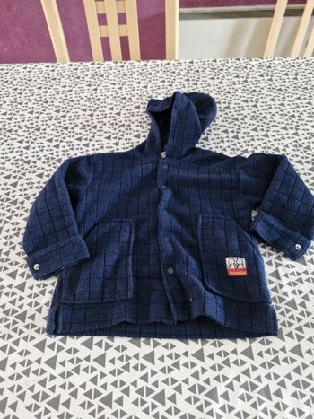 Gilet taille 24 mois