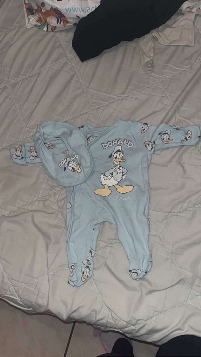 Pyjamas et body garçon - photo numéro 1
