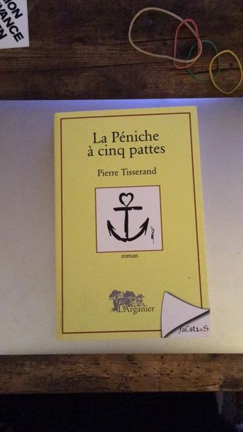 La péniche a cinq pattes