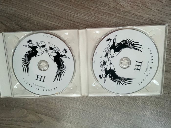 Cd de Johnny Hallyday - photo numéro 9