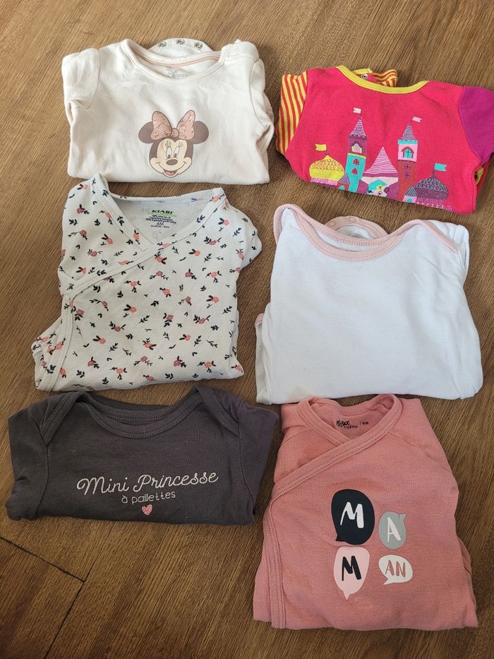 Lot bebe fille 6 mois - photo numéro 3