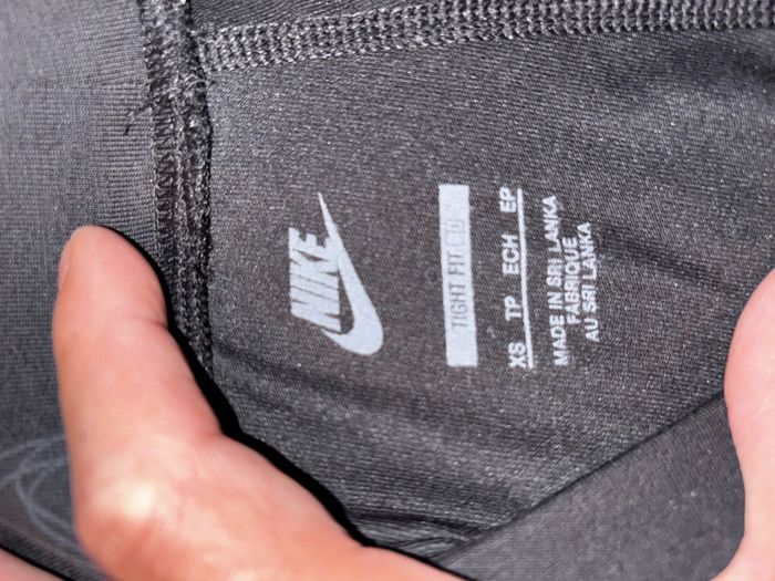 Leeging Fille Nike Original ( Neuf Avec Étiquette ). - photo numéro 9
