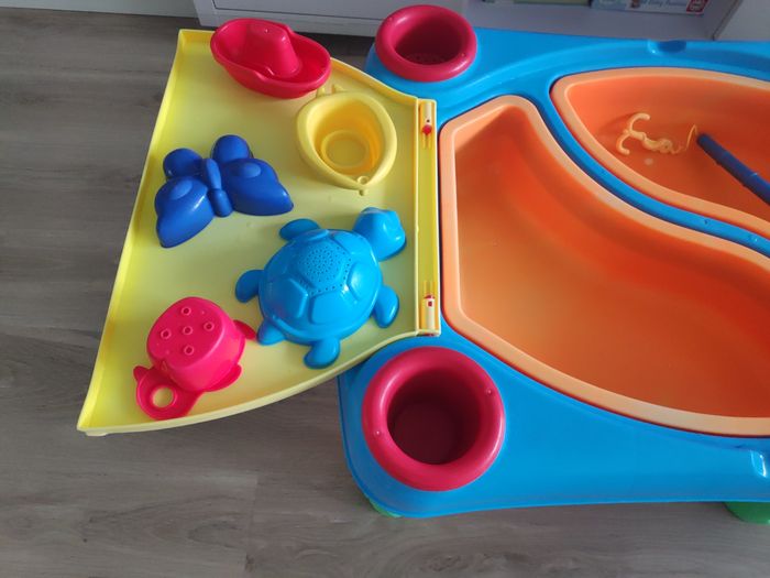 Table d'activités enfants