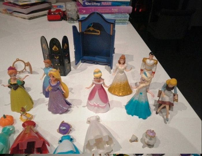 Lot 7 princesses Disney royal clip et 1 prince - photo numéro 3
