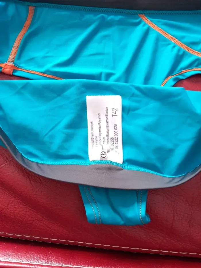 Maillot bain 2 pièces bleu - photo numéro 3