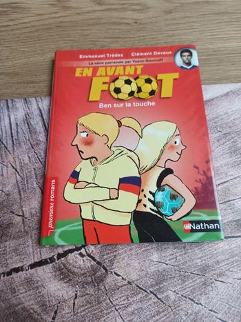 Livre en avant foot Ben sur la touche