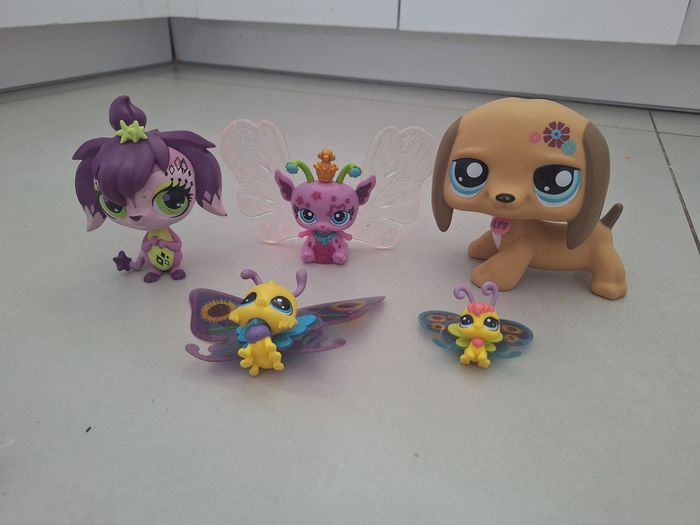 Lot petshop lps taille L, XL et 3 papillons