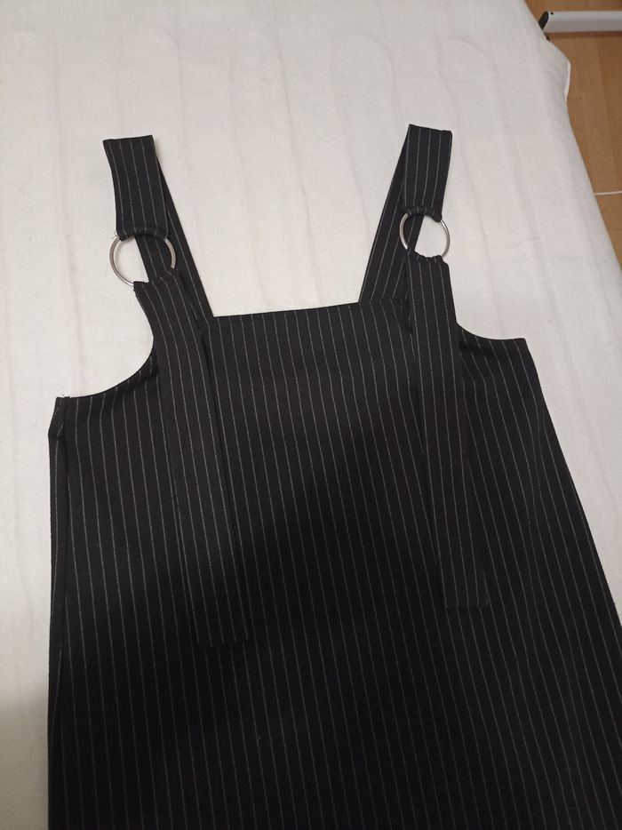 Magnifique robe pull & bear en taille L - photo numéro 2