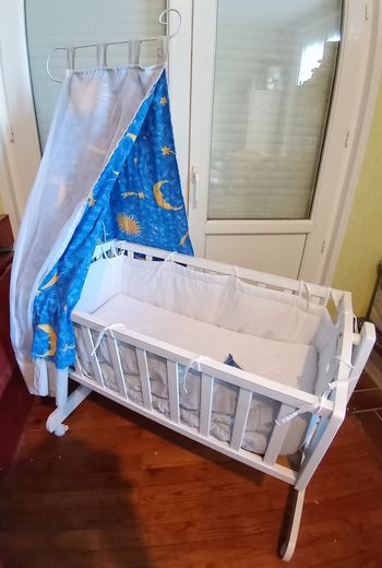 Beau berceau complet