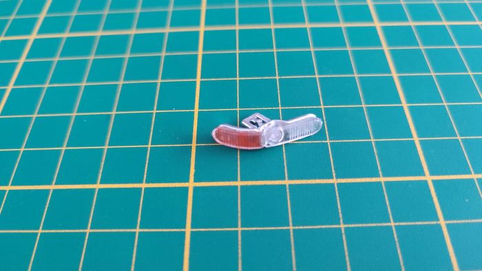 Clignotant avant droit pièce miniature Bburago Porsche 911 Carrera 1993 1/18 1/18e 1/18ème #C53