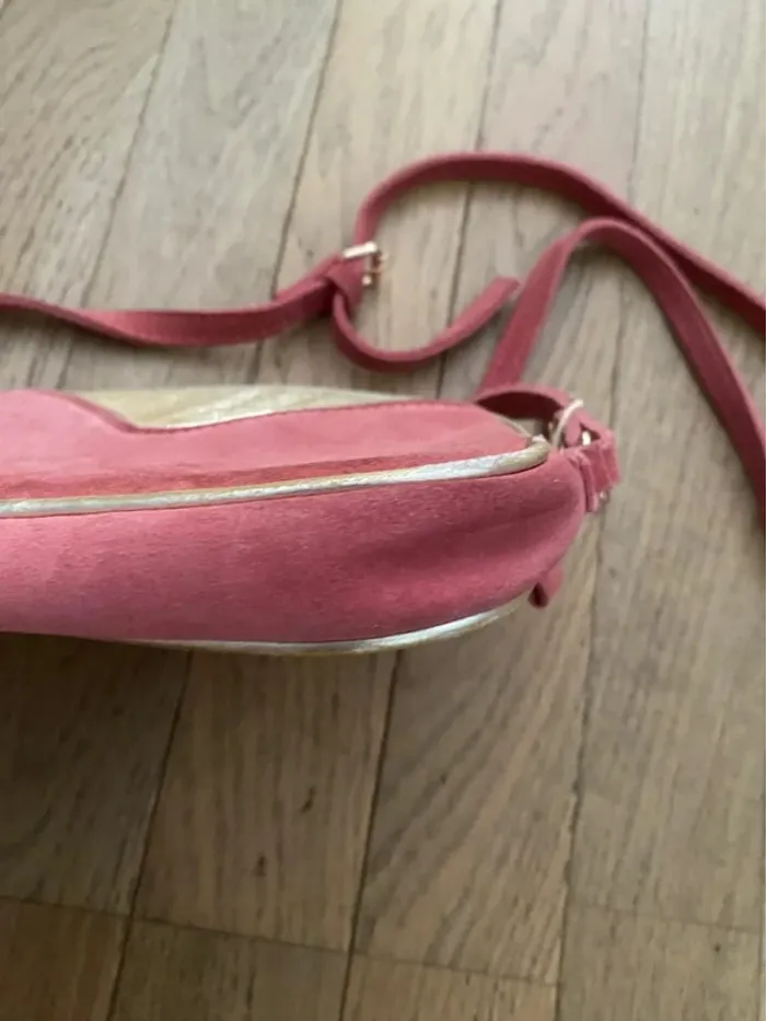 Petit sac en cuir rose et doré avec coquillages Crazy Lou - photo numéro 7