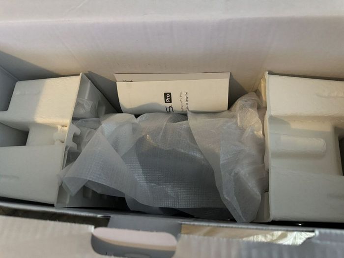 PlayStation 5 Pro 2 To de stockage - Neuf - photo numéro 7