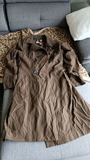 Manteau trench t.40
