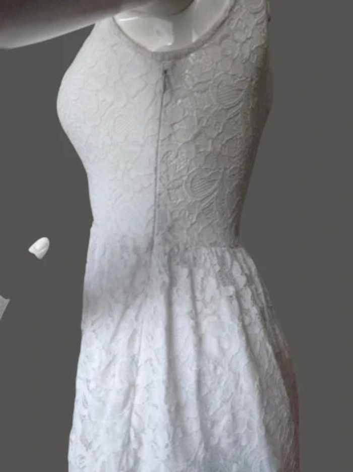 Robe blanche doublée dentelle - photo numéro 5