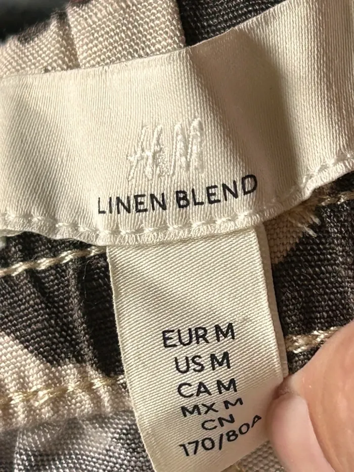 Short 38 H&M - photo numéro 3