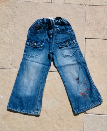Jeans fleuri kid kanaï 3 ans