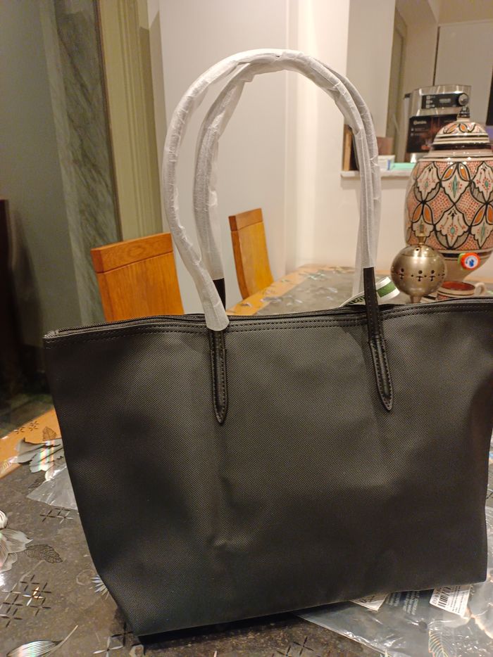 Sac lacoste - photo numéro 2