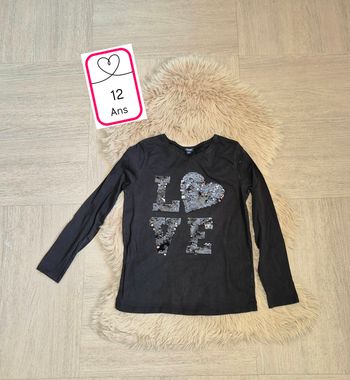 Tee-shirt à sequins réversible * Kiabi *