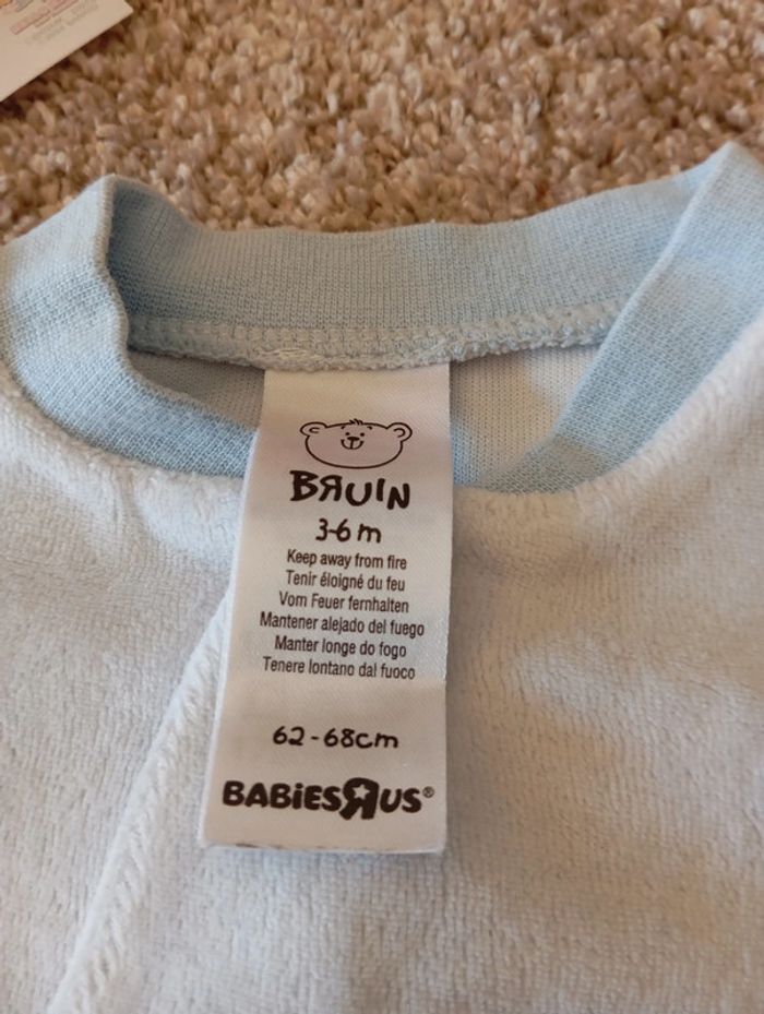 Pyjama 3 mois - photo numéro 2