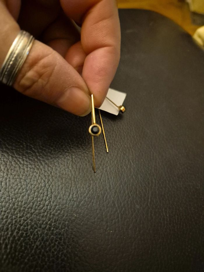 boucle d'oreilles moderne - photo numéro 4