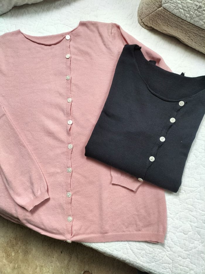 Lot deux gilets - photo numéro 2