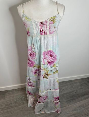 Robe longue à fleurs pastel bleu clair pastel et rose Ellos T36 S