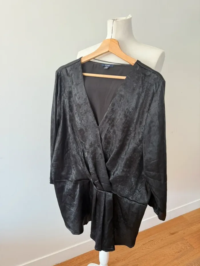 Joli haut tendance XXL/44 - photo numéro 3