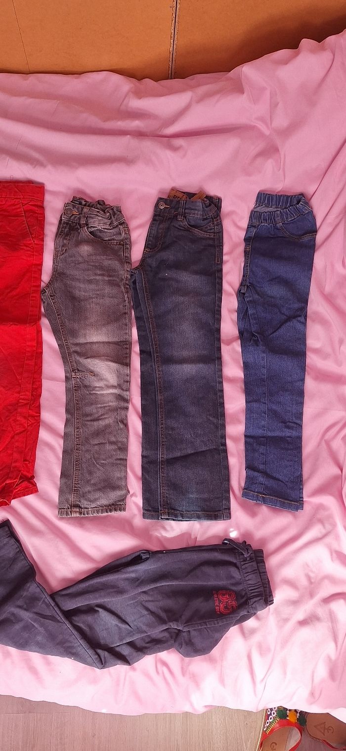 Lot vêtements garçons 8 ans - photo numéro 2