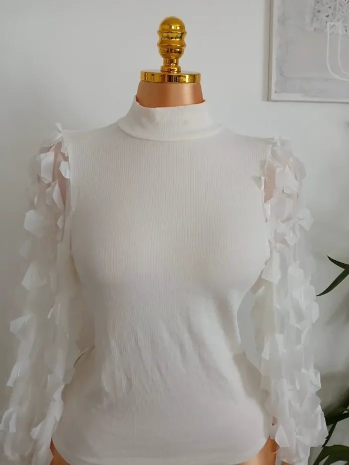 Joli Pull chic Neuve Taille M 🌿💝 - photo numéro 3