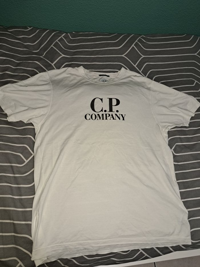 T-shirt cp company - photo numéro 2