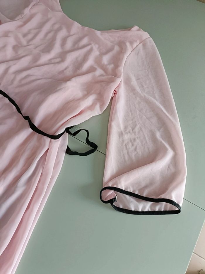 Robe rose taille 2 doublée - photo numéro 2