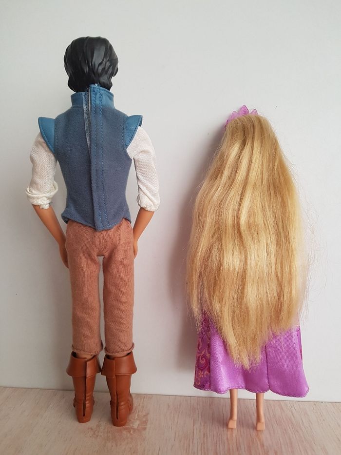 Figurine caméléon et poupées Disney Raiponce et Flynn Rider - photo numéro 8