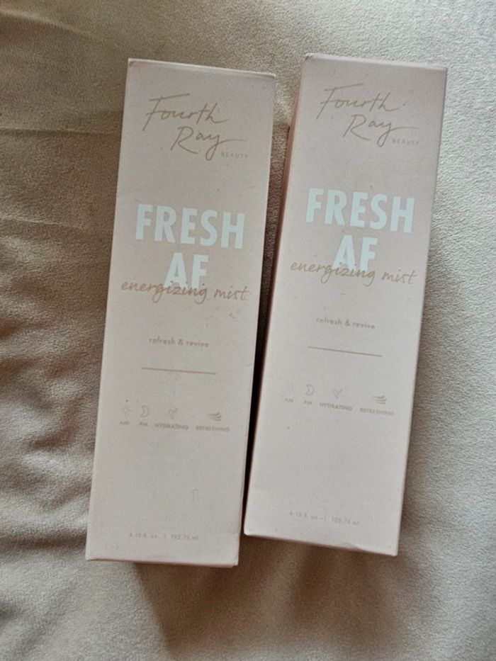 Brumes fixatrices énergisantes ColourPop - photo numéro 2