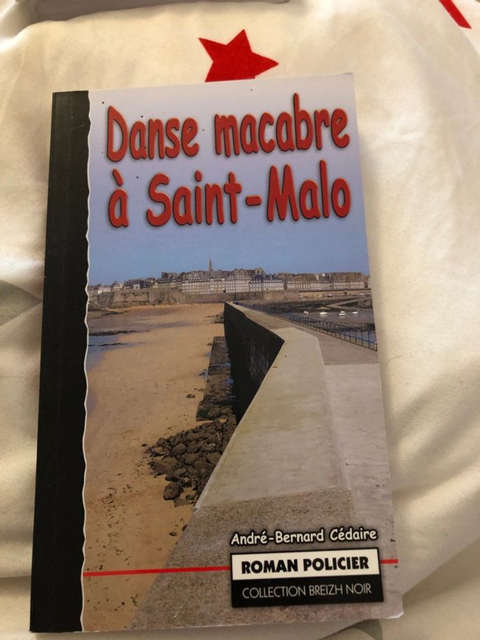 Danse macabre à saint -Malo - photo numéro 2