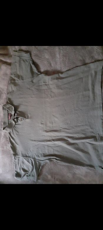 Polo kaki