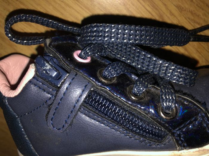 Chaussures pointure 22 - photo numéro 5