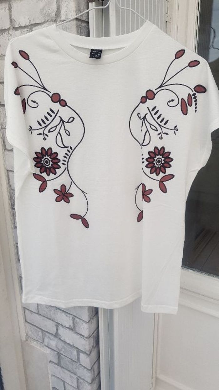 tee-shirt blanc petites manches