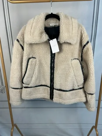 Manteau en fausse Fourrure Opullence XS neuf