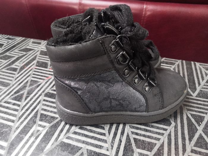Bottines fille taille 24