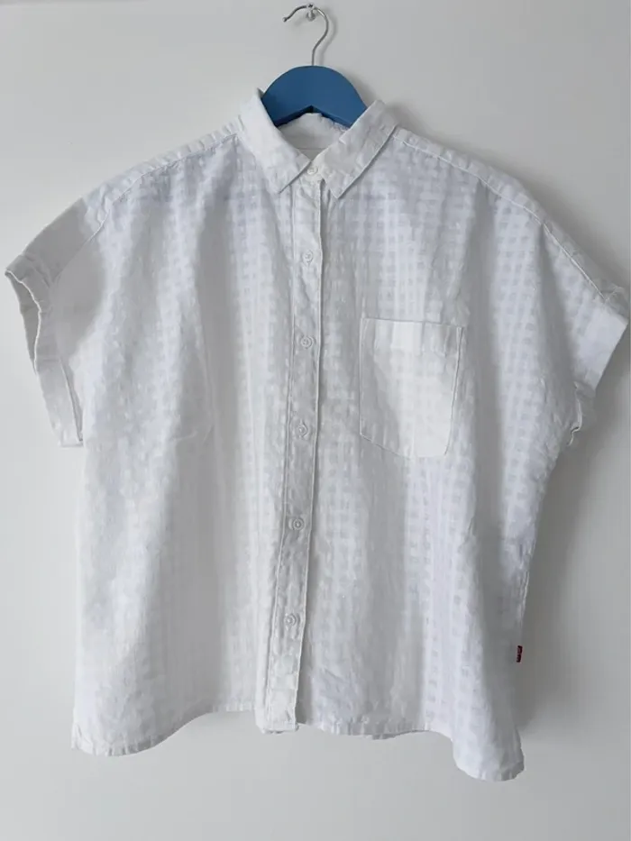Chemise blanche manches courtes Levi’s taille M oversized
