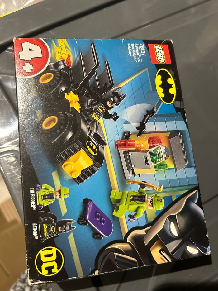 Batman™ et le vol de l'Homme-Mystère lego 76137