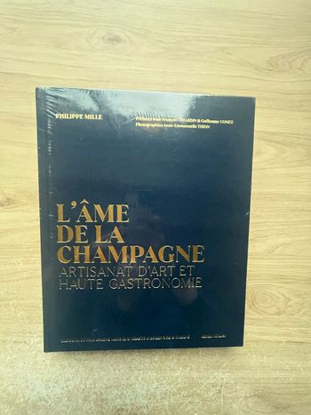 Livre l'âme de la Champagne sous blister 