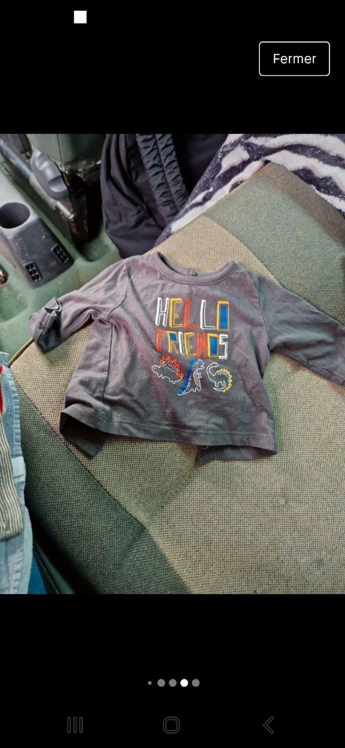 Vens lot de vêtement taille 1 mois bébé garçon - photo numéro 2