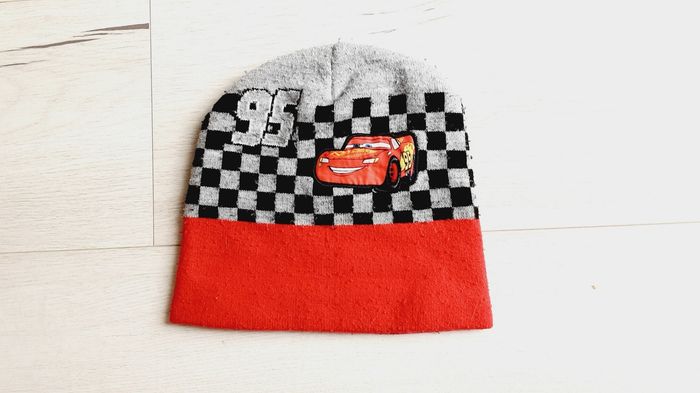 Bonnet Disney Cars rouge et gris