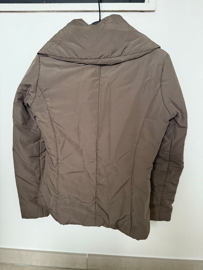 Doudoune femme taupe et fermeture doree neuve taille S - photo numéro 3