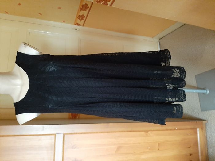 ROBE COURTE H&M - Taille 38